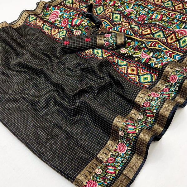Dola Kota Checks With Border Tanjore Print - K07