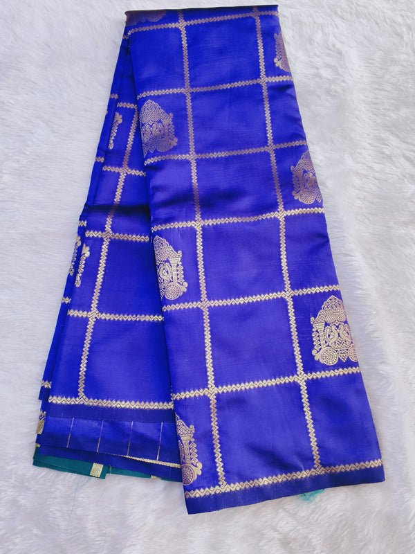 B15 ART KATHAN SILK