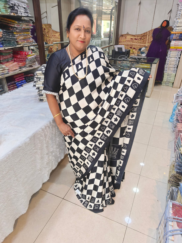 Check Mate Black And White Satin Crape - K05