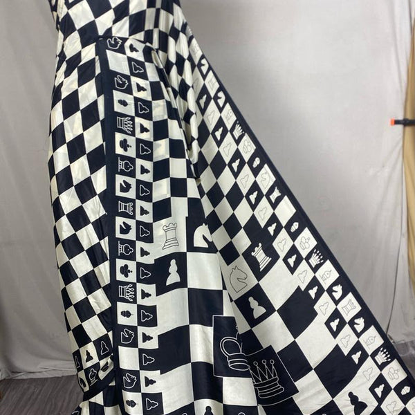 Check Mate Black And White Satin Crape - K05