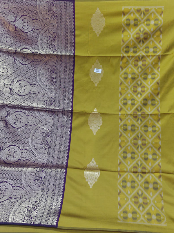 B12 ART SILK POCHAMPALLI